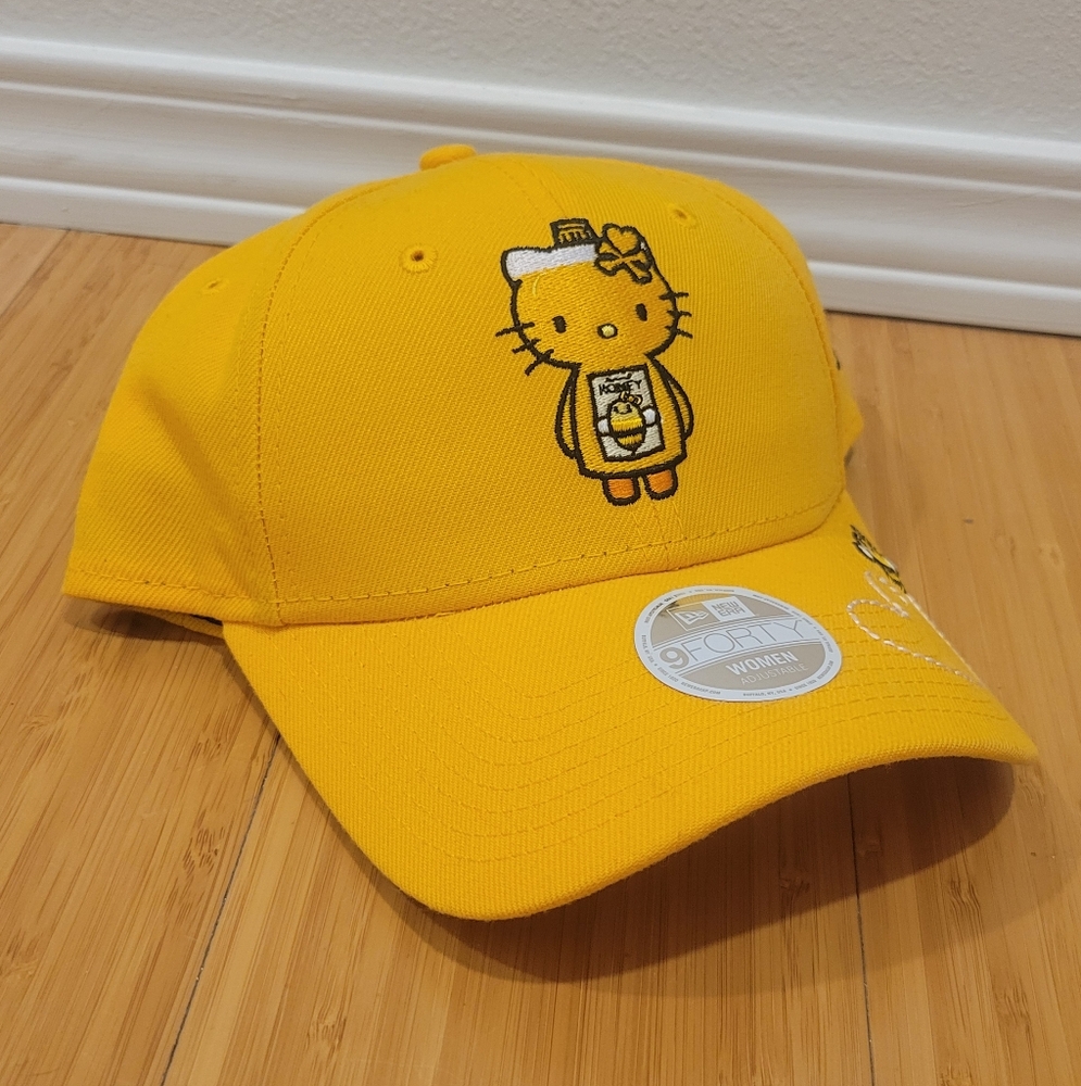 New Era tokidoki x Hello Kitty Hello Honey Bee Women's Snapback